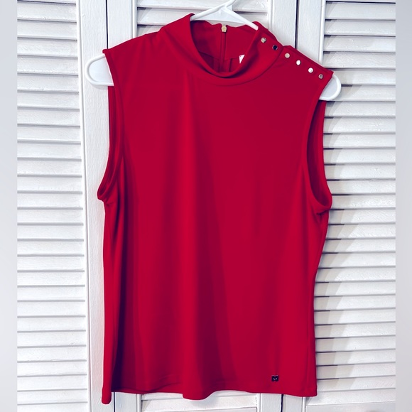 3 for $20 Bundle any 3 items price $15 and under and get them for $20 🛍️🛍️🛍️ - Picture 1 of 7